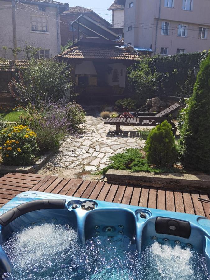 Mira Guest House Dobriniste Kültér fotó