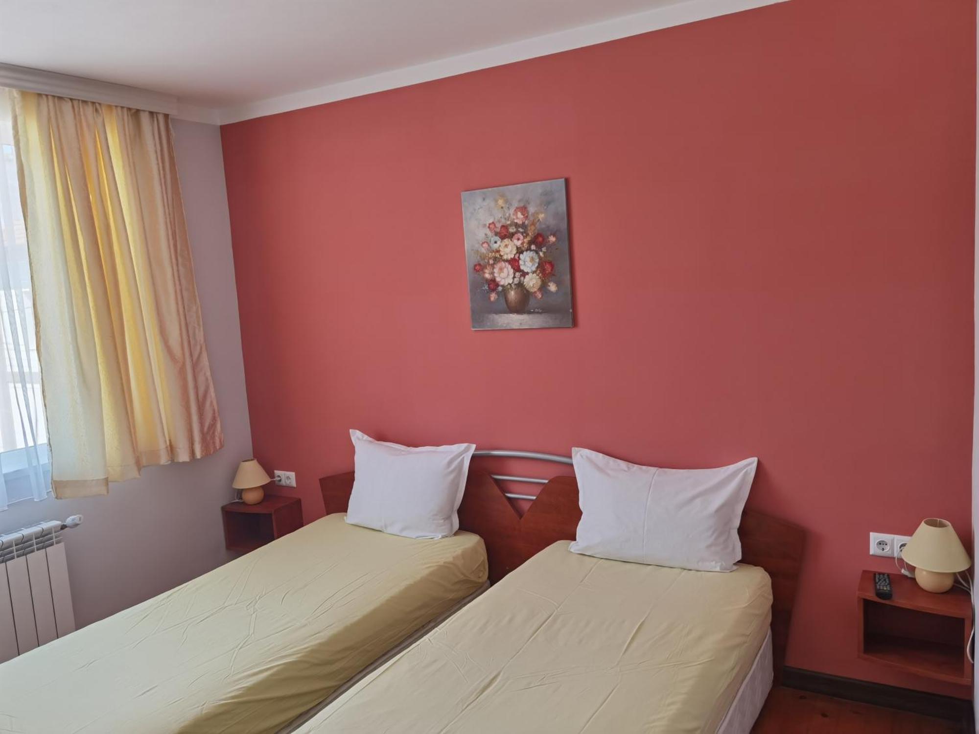 Mira Guest House Dobriniste Szoba fotó